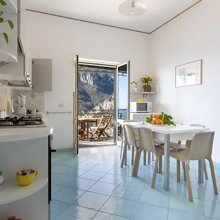 Semesterbostad Casa La Perla Positano